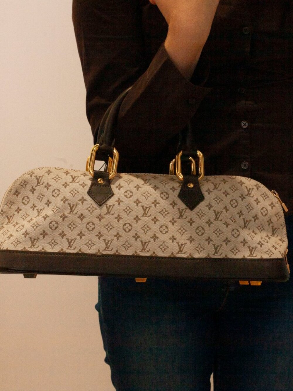 Authentic Louis Vuitton Mini Monogram Alma Long Kaki - Picture 14 of 14